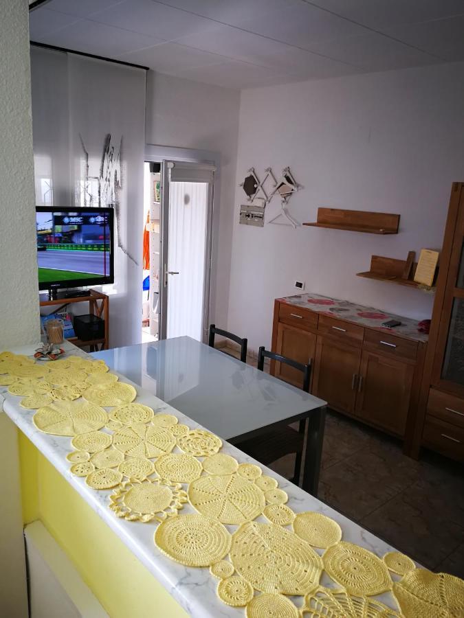 Villetta Da Carla Castello d'Empuries Bagian luar foto